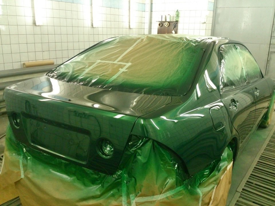 Lexus IS на покраске